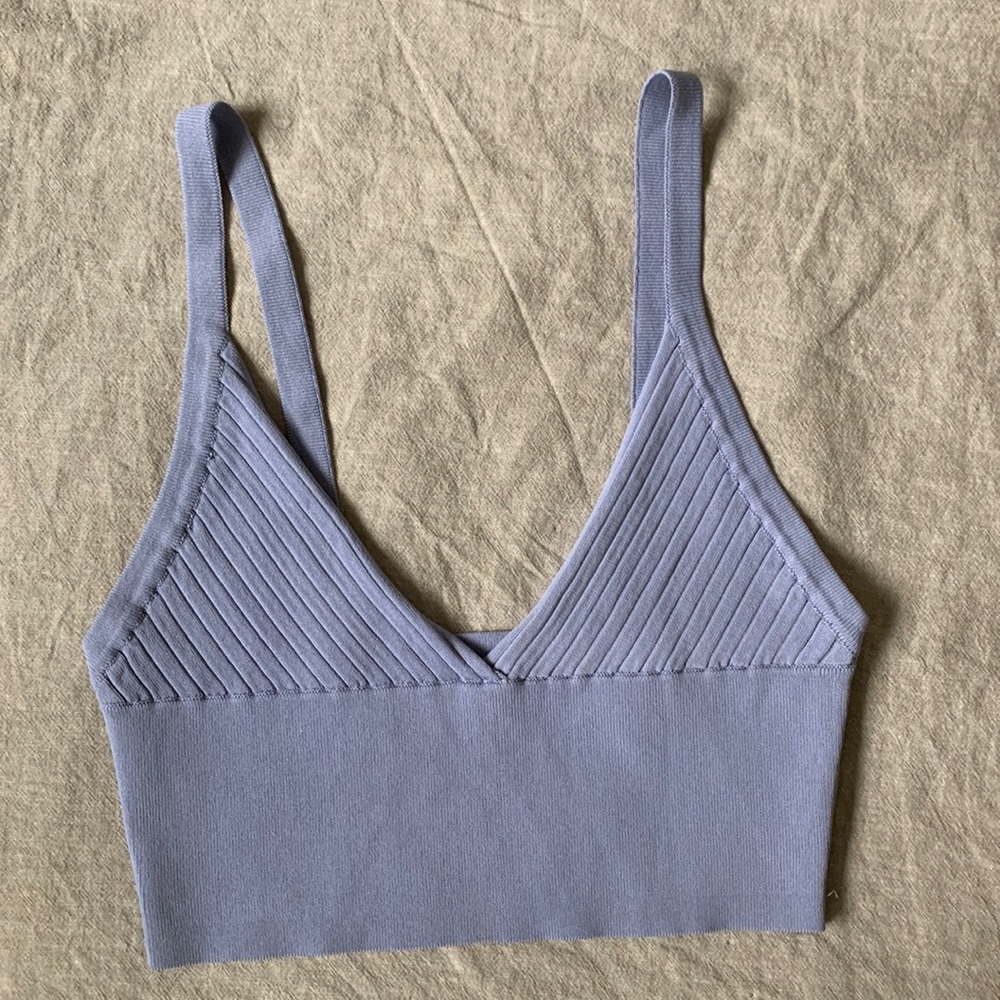 ZARA TOP / CROP TOP SIZE L never worn